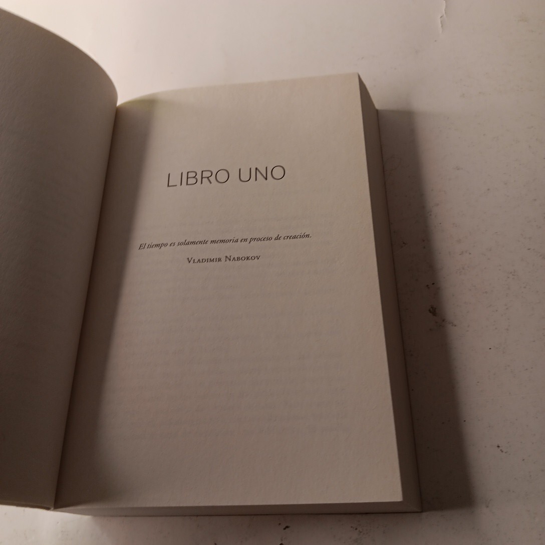 Recursión / Recursion by Blake Crouch TPB (2021)