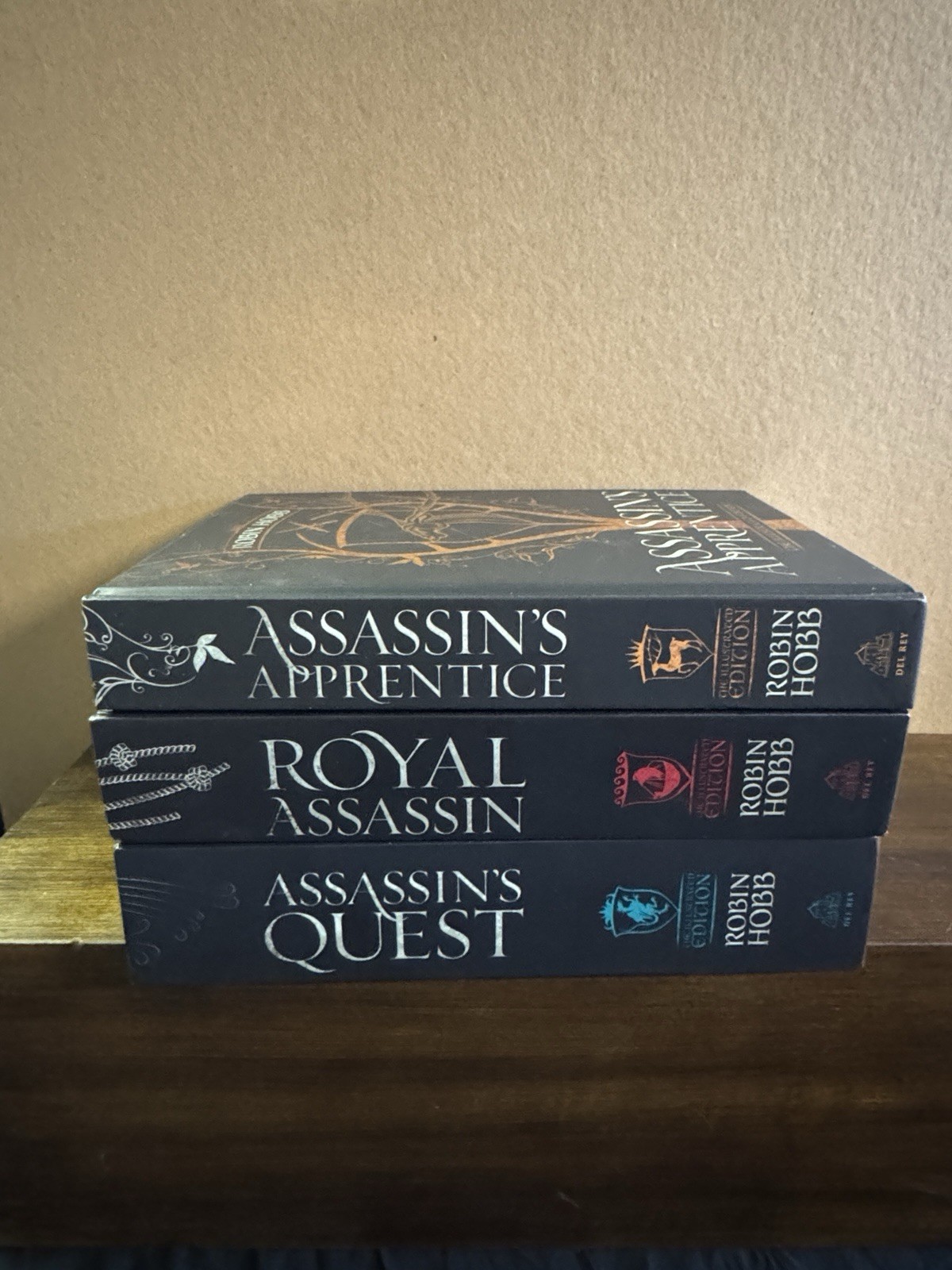 Farseer Trilogy (Assassin’s Apprentice, Royal, Quest) Hobb Illustrated HC