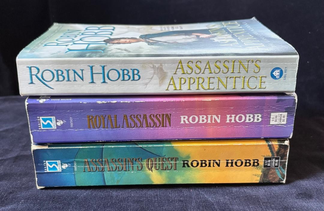THE FARSEER TRILOGY Robin Hobb ASSASSIN’S QUEST Apprentice ROYAL complete 3pbs