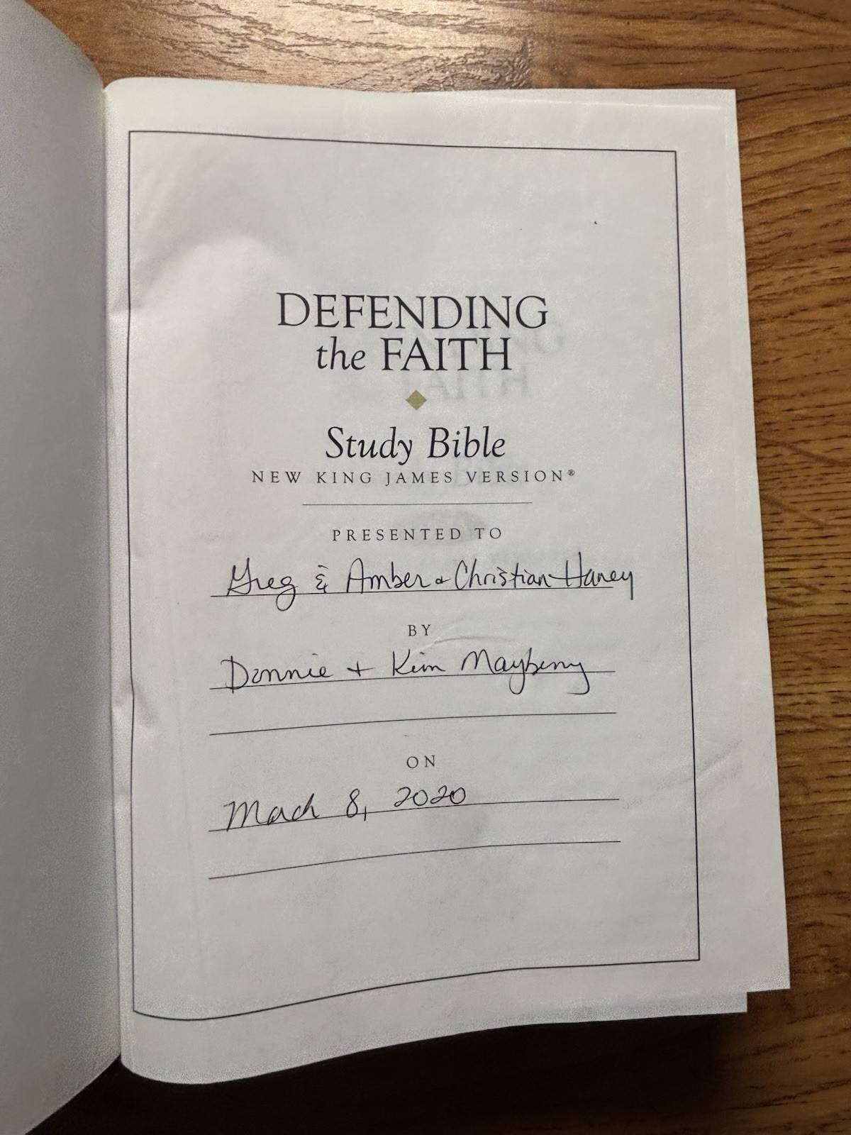 Defending the Faith Study Bible : NKJV New King James Version by Dave Miller and
