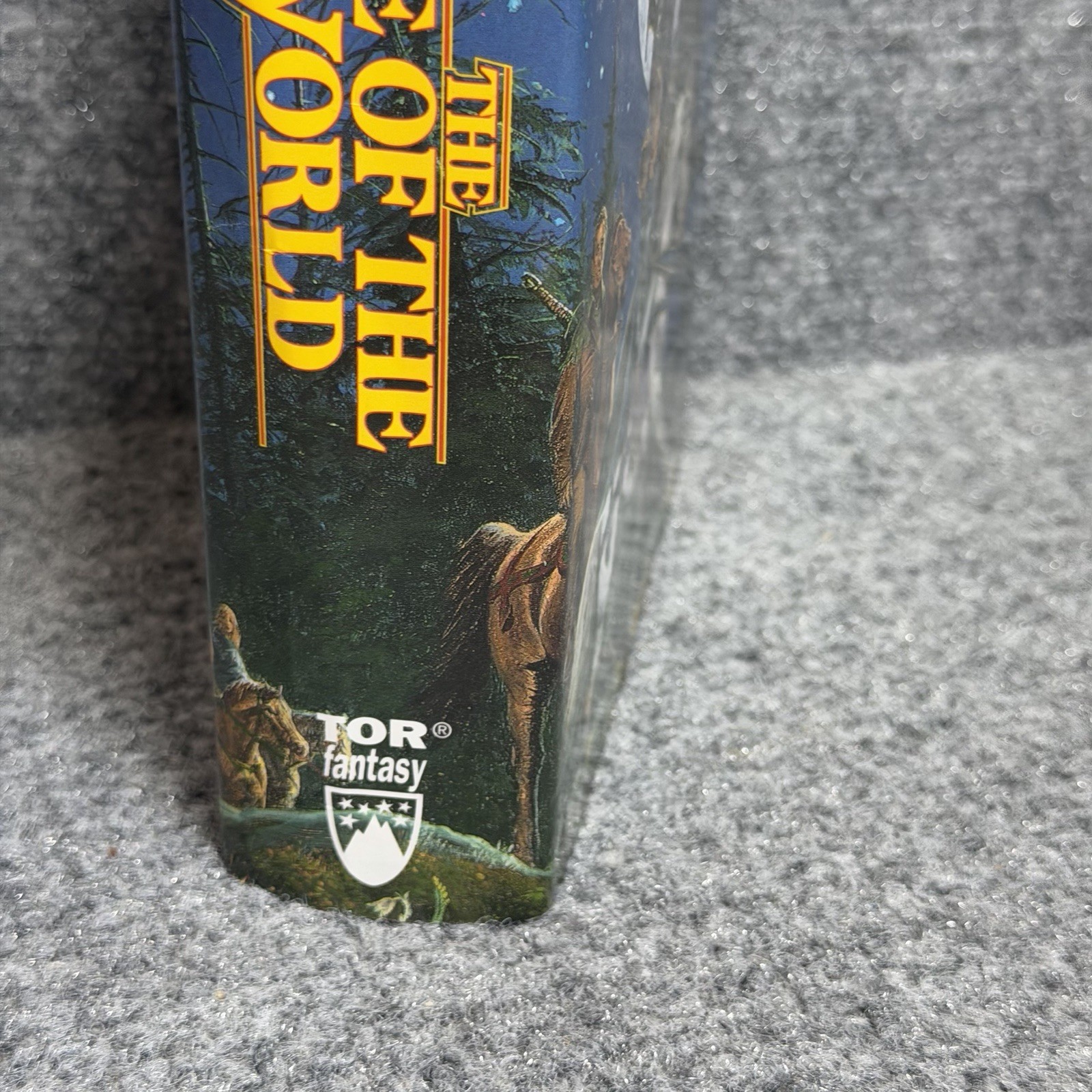 The Eye of the World by Robert Jordan Book Club Edition Vintage Hardback (1990)