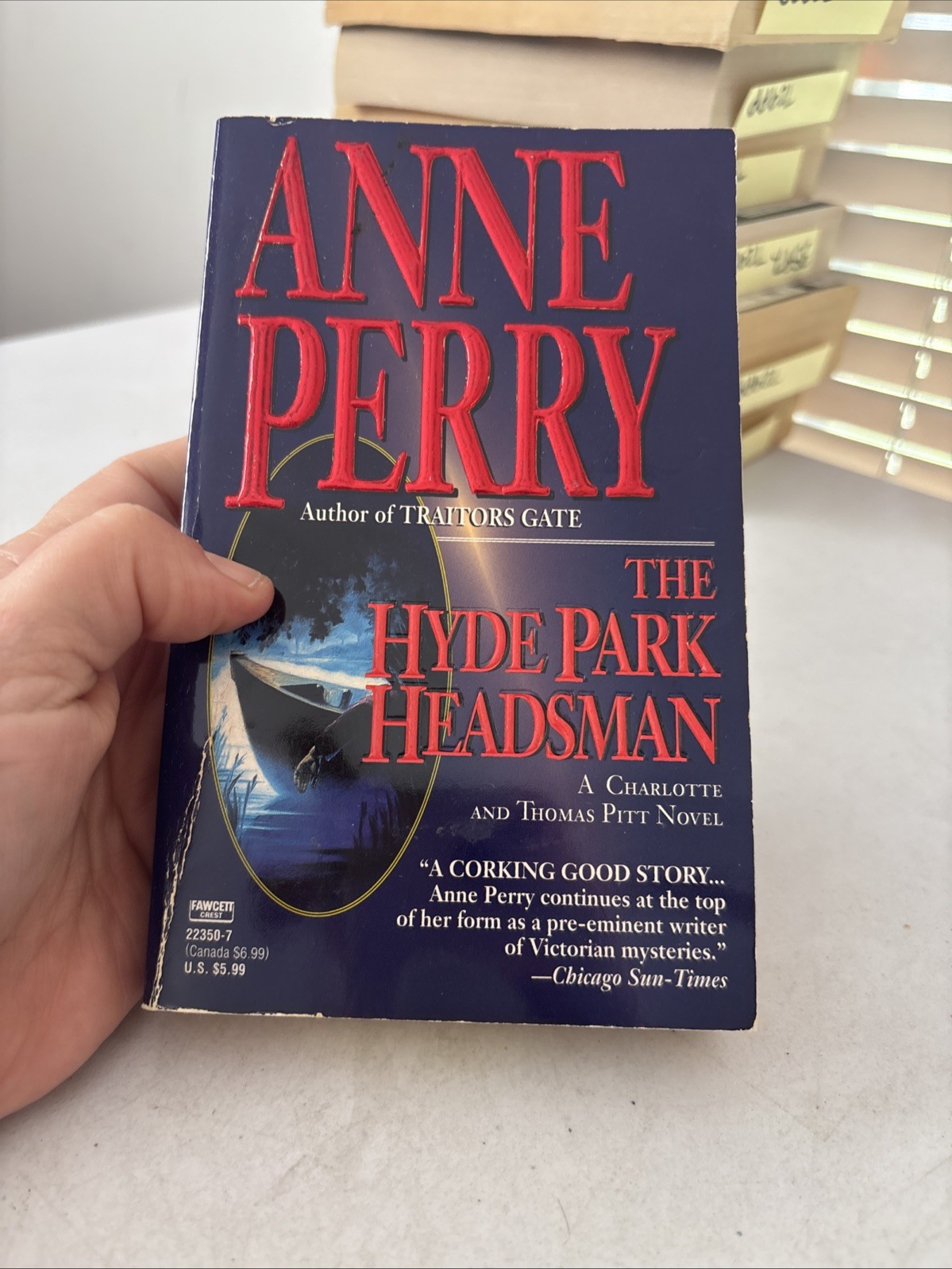 Lot of 10 – Mystery and Thrillers – Mixed Authors – FREE SHIPPING