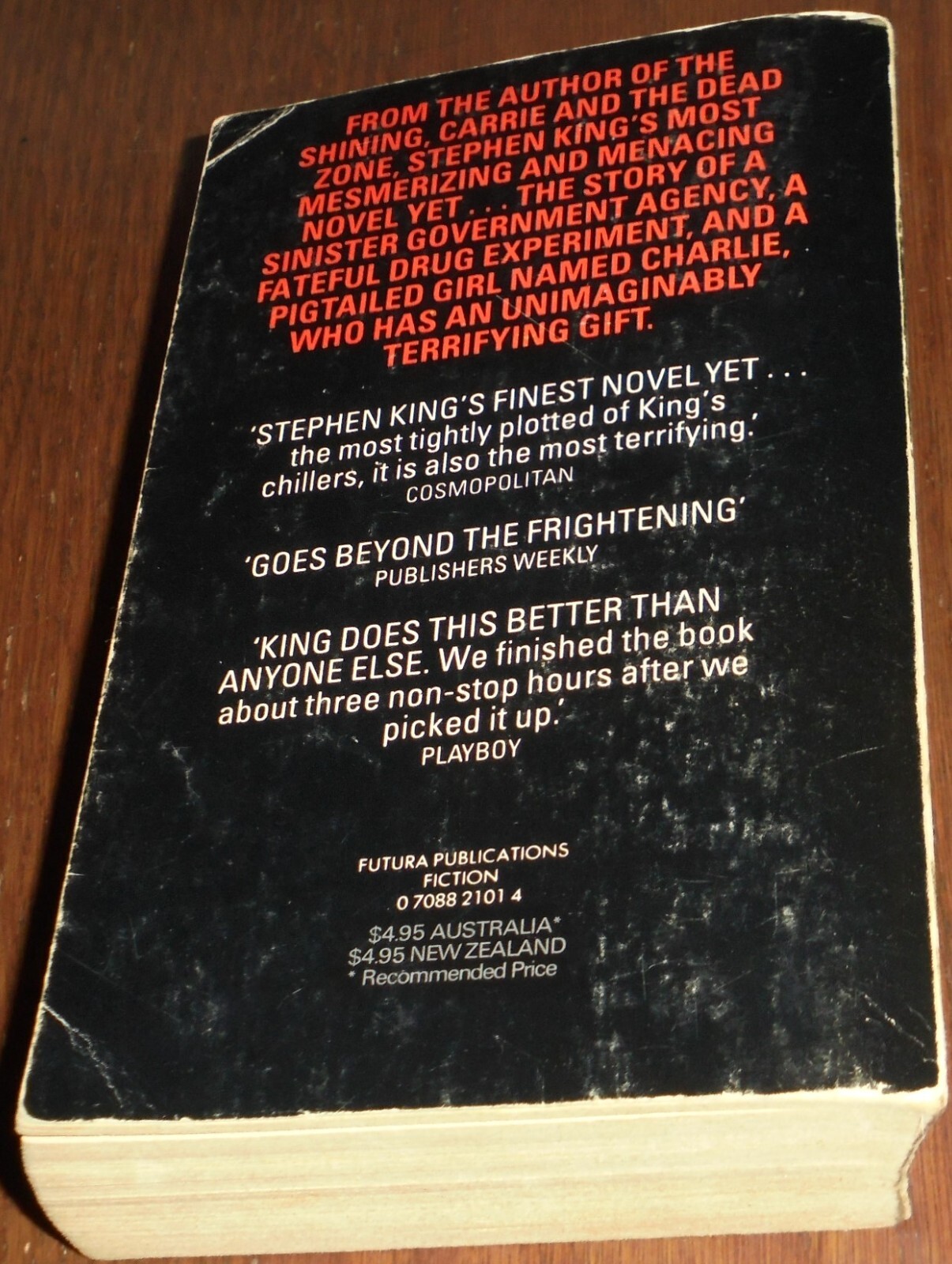STEPHEN KING FIRESTARTER BOOK RARE 1981 (510 PAGES)
