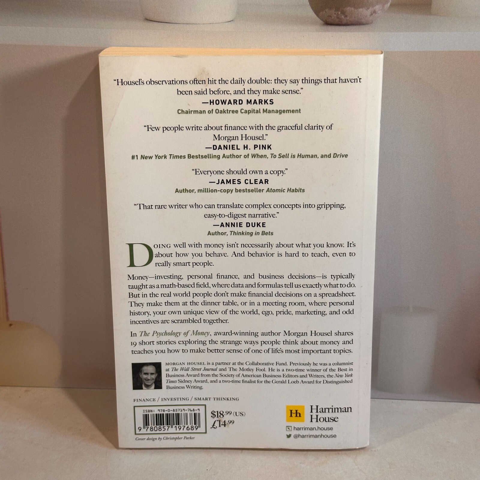 Psychology of Money : Timeless Lessons on Wealth, Greed, and Happiness by Morgan