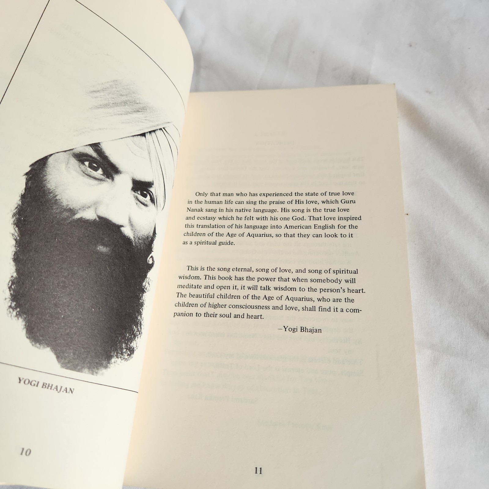 1973 Peace Lagoon The Songs of Guru Nanak Sacred Songs of the Sikhs PB Book Rare