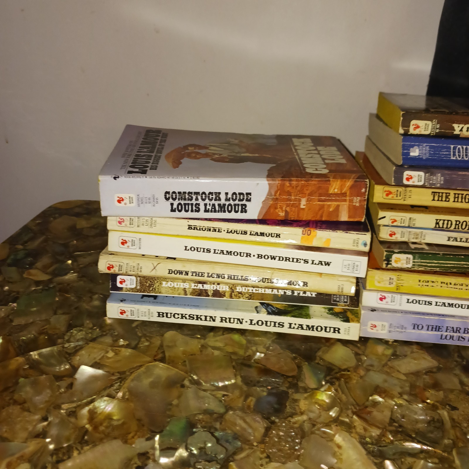 Louis L’Amour Western Book Lot 20 Paperbacks Cowboy Novels Vintage