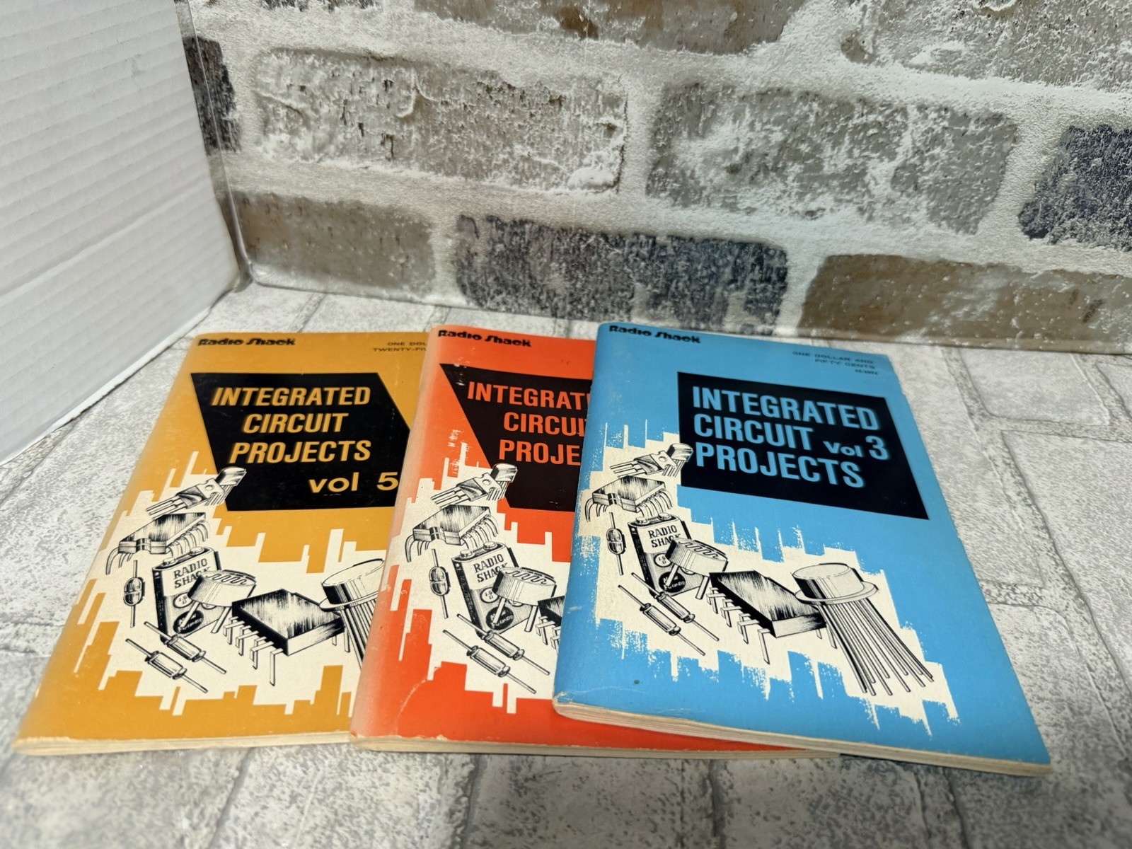 Radio Shack Integrated Circuit Projects vol 3,4,5 Forrest M Mims 1st Ed 1975