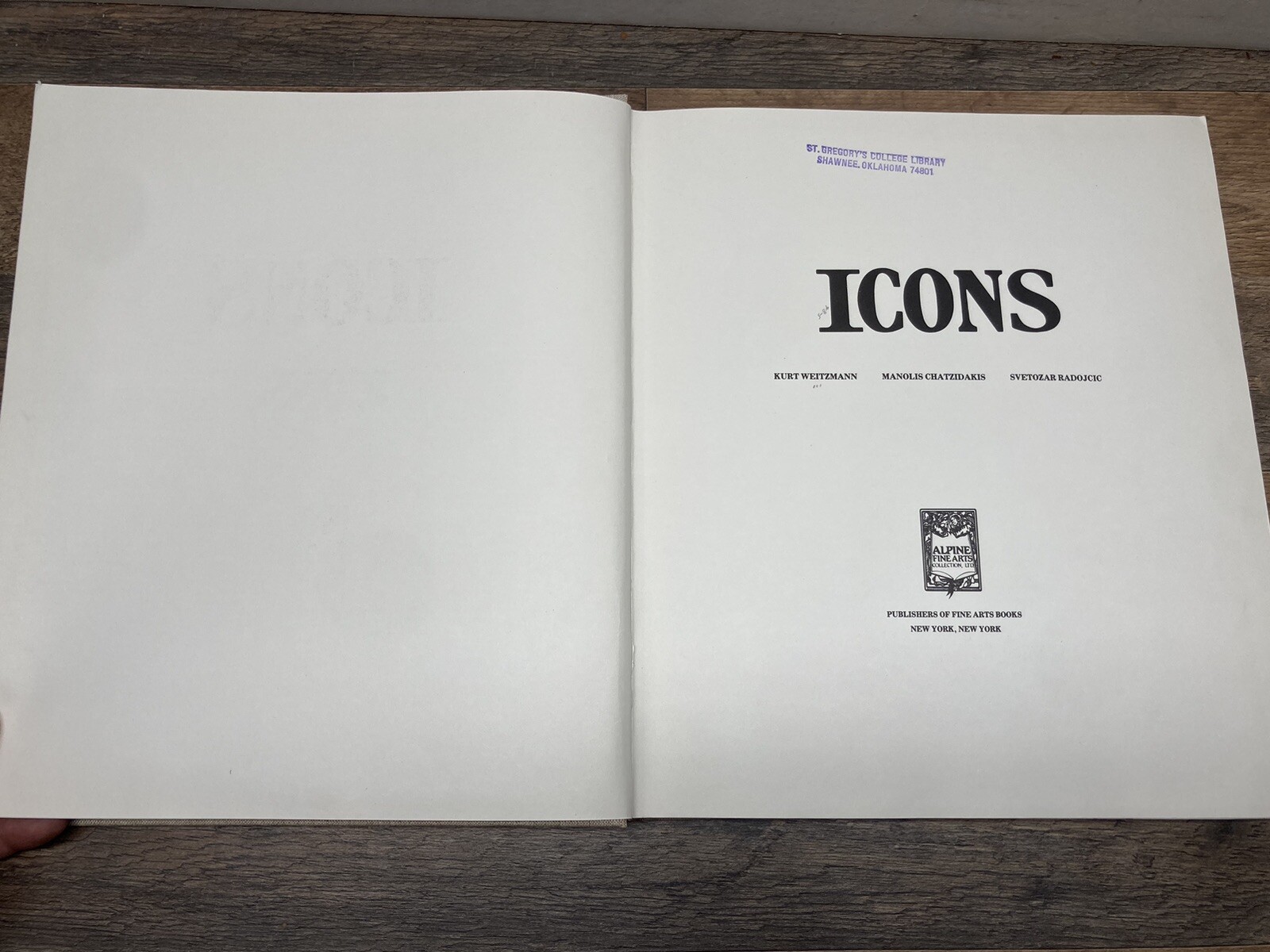 ICONS By Kurt Weitzmann & Manoles Chatzedakes – Hardcover