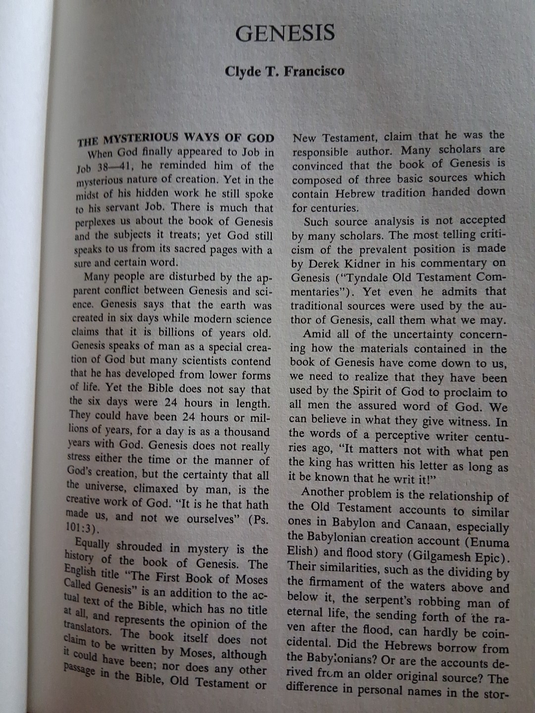 The Teacher’s Bible Commentary – Paschall & Hobbs – 1972 HC/DJ. 824 Pages. ❤