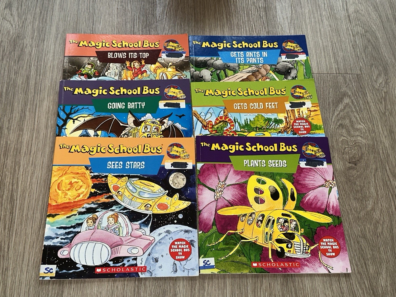 Vintage 94-95 Magic School Bus Lot of 6 Books TV Show Paperback Scholastic