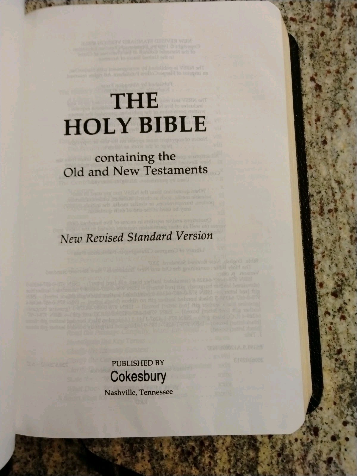 Black/Bonded Leather Bible Premium NRSV New Revised Standard Version Gilded edge