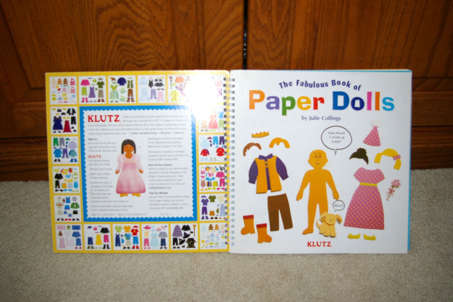 THE FABULOUS BOOK OF PAPER DOLLS by Julie Collings A Klutz Book Spiral BRAND NEW