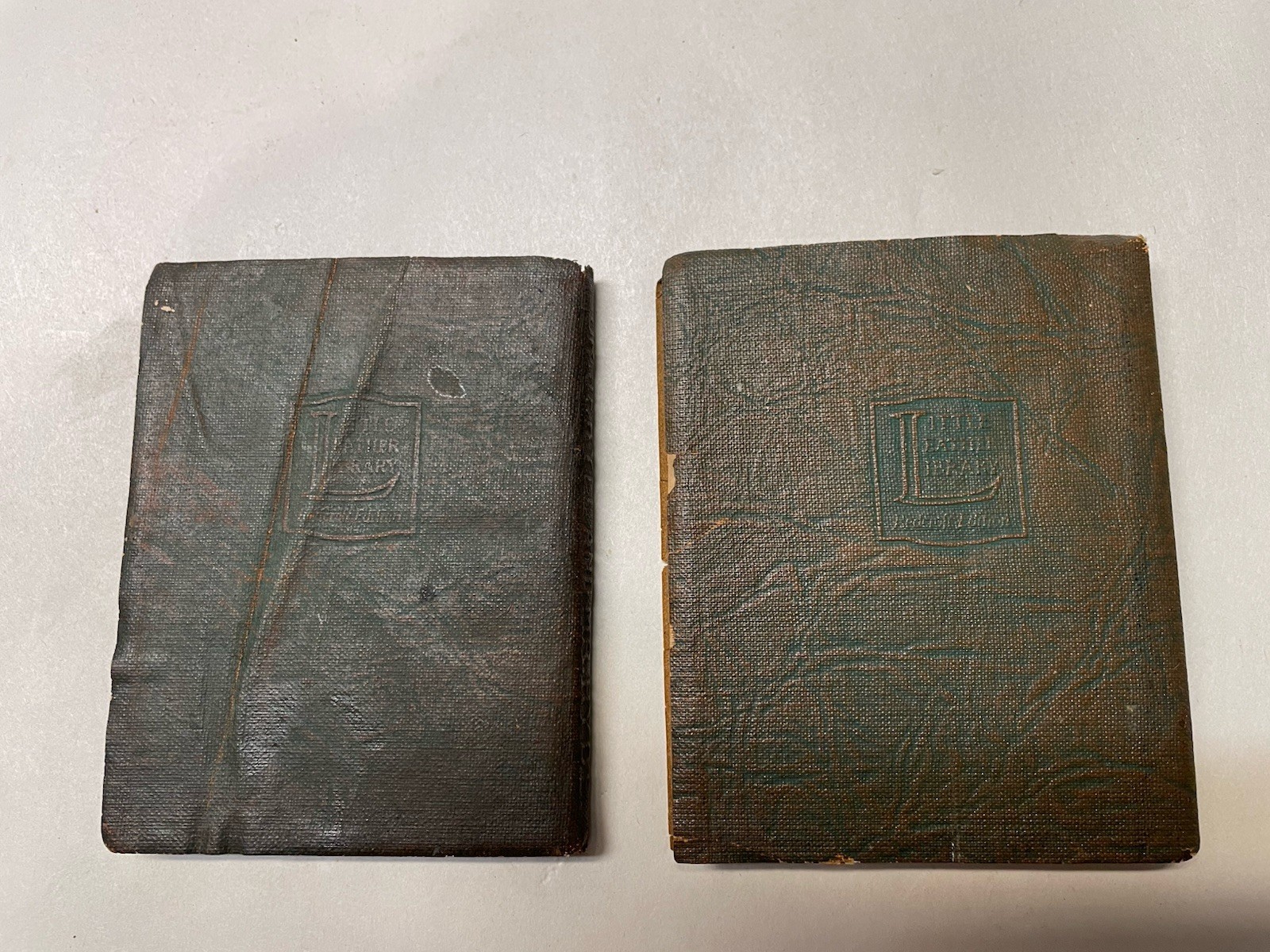 Little Leather Library: A Christmas Carol & Dr Jekyl and Mr Hyde.