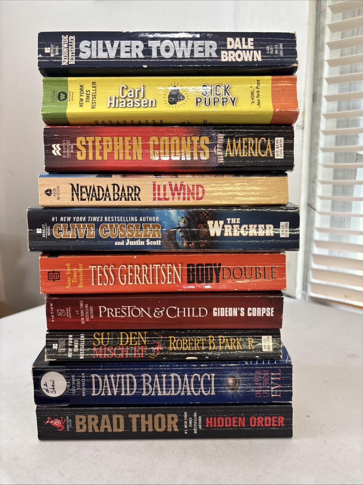 Lot of 10 – Mystery and Thrillers – Mixed Authors – FREE SHIPPING
