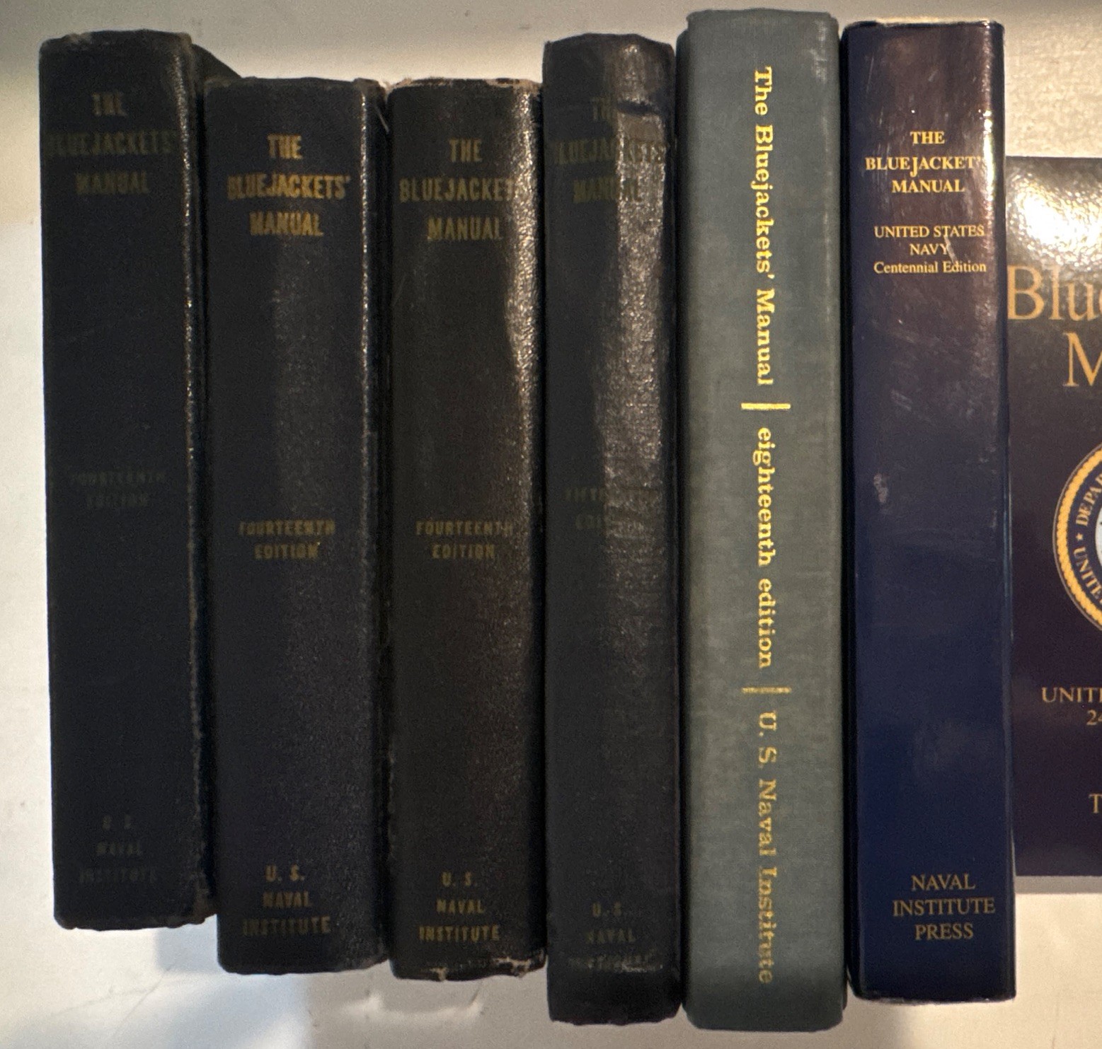 The Bluejacket’s Manual lot – United States Navy