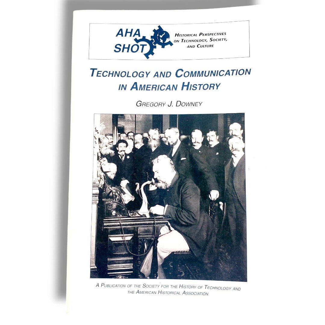 Technology and Communication in American History Paperback Gregor Book