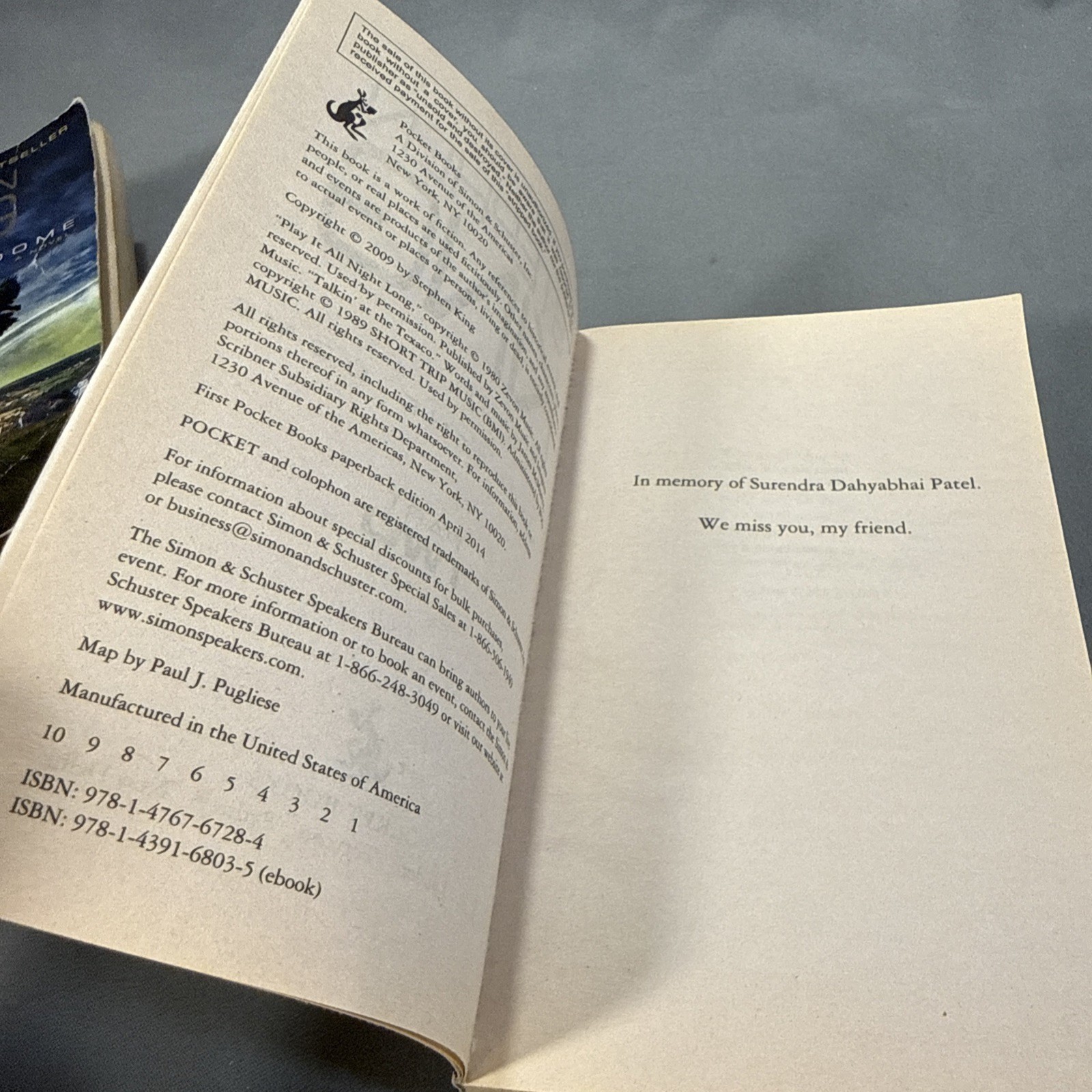Stephen King – Under the Dome Part One / Two, First/ 1st PB. Summer Sale