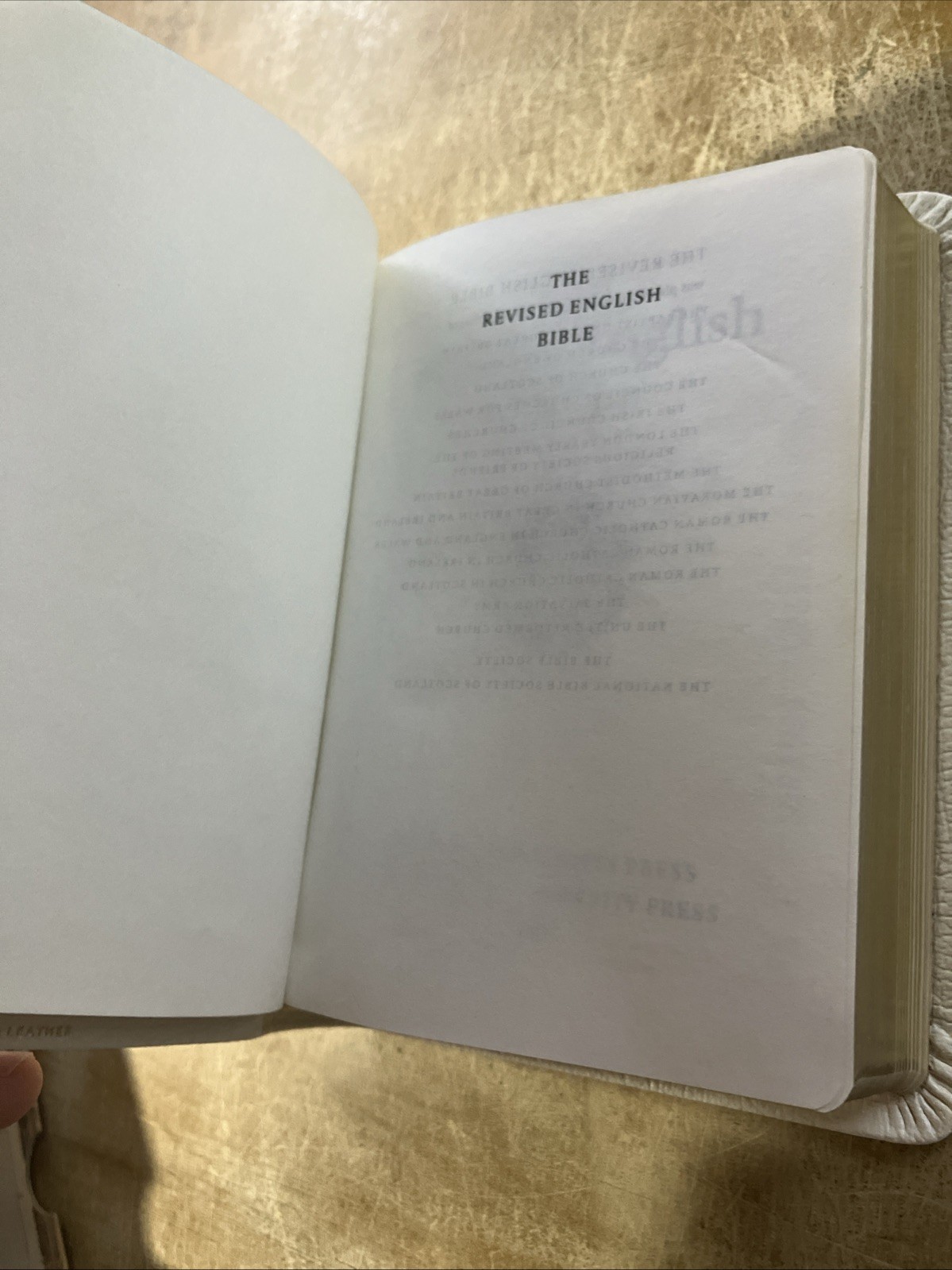 Revised English Bible (REB) White French Morocco Leather Rare Cambridge REB172W