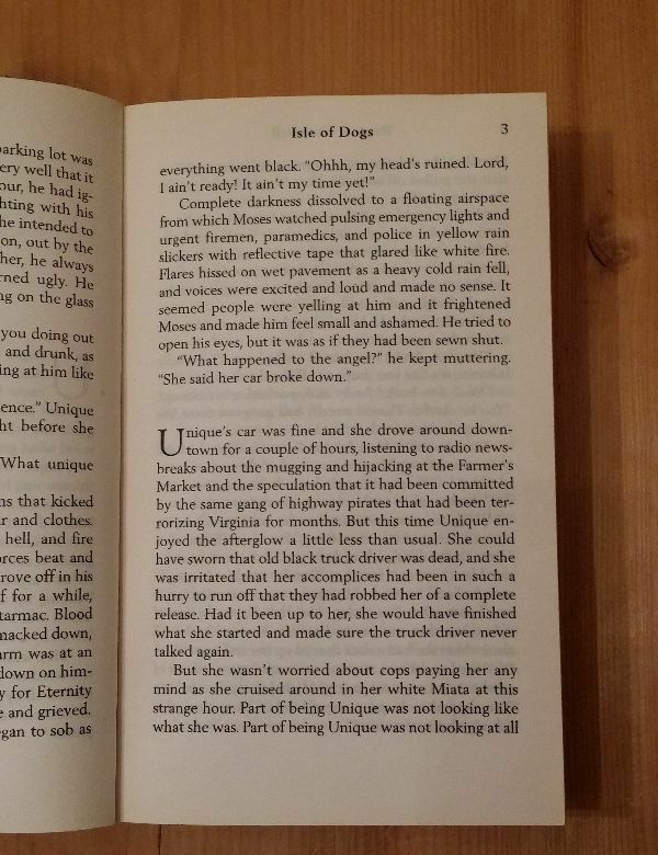 Isle of Dogs Patricia Cornwell Time Warner Paperbacks 2002 532 Pages