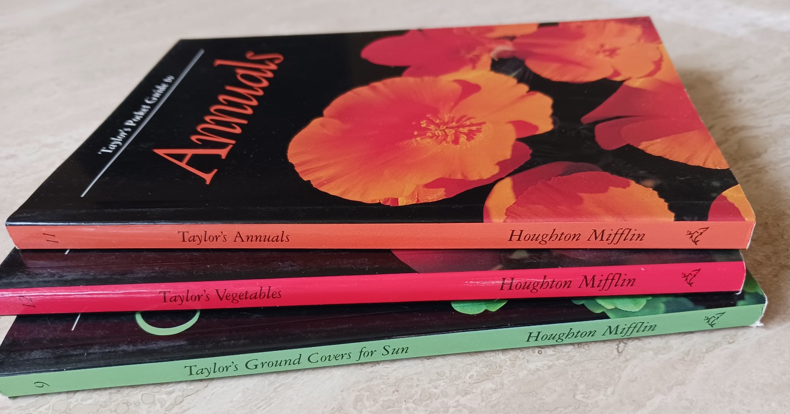 Taylor’s Pocket Guides to Annuals, Vegetables, Ground Covers – Softcover