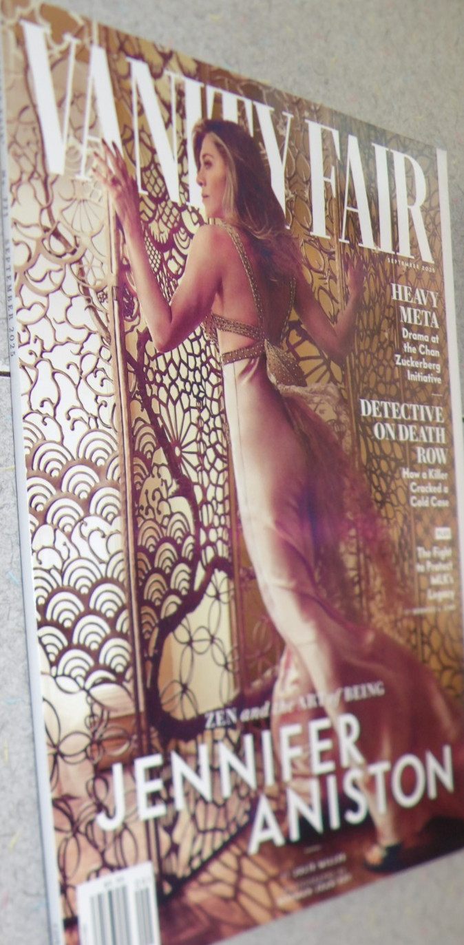 Lot of 10 Vanity Fair Magazines-2025 FEB/MAR/APR/MAY/JUNE/JULY,AUG/SEPT/OCT/NOV