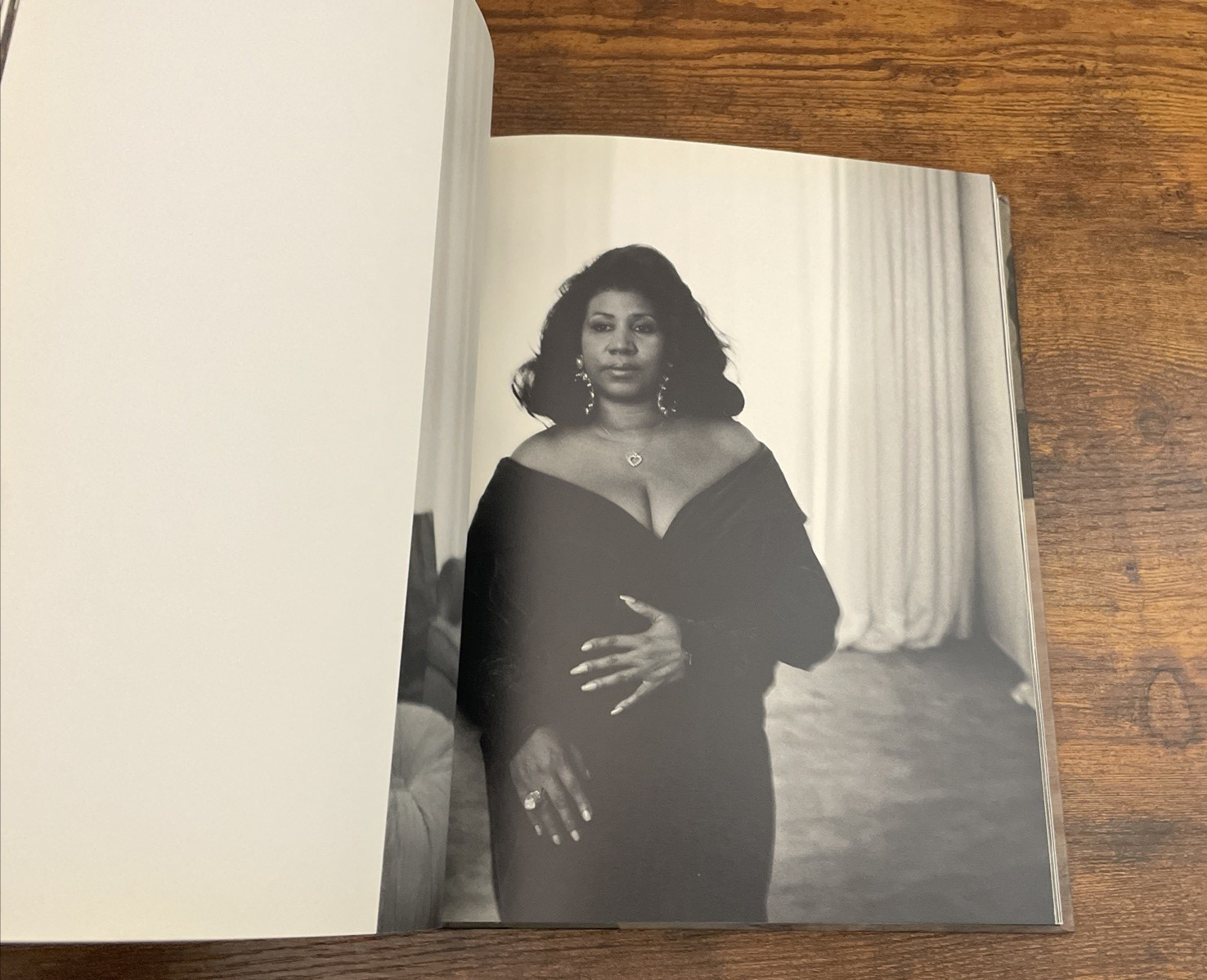 SIGNED – Annie Leibovitz: American Music by Annie Leibovitz, 2003 HC 1st edition