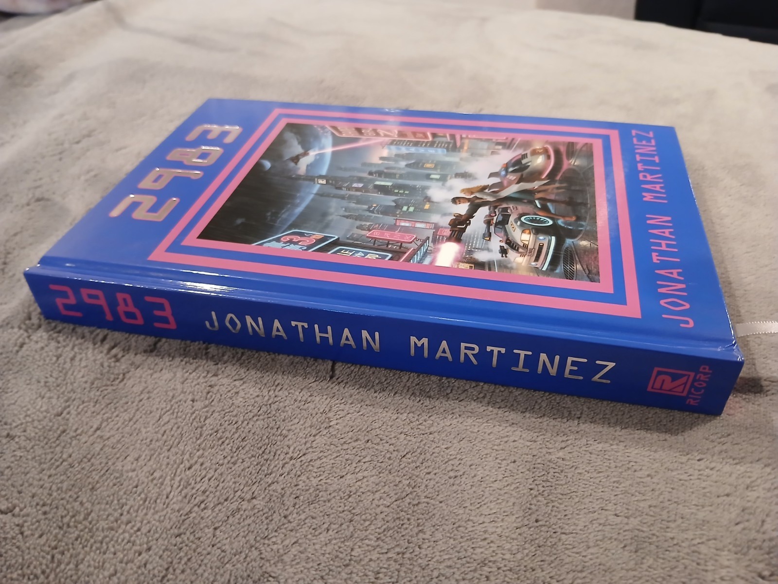 2983 Science Fiction Book CYBERPUNK Jonathan Martinez Hardcover Action Romance