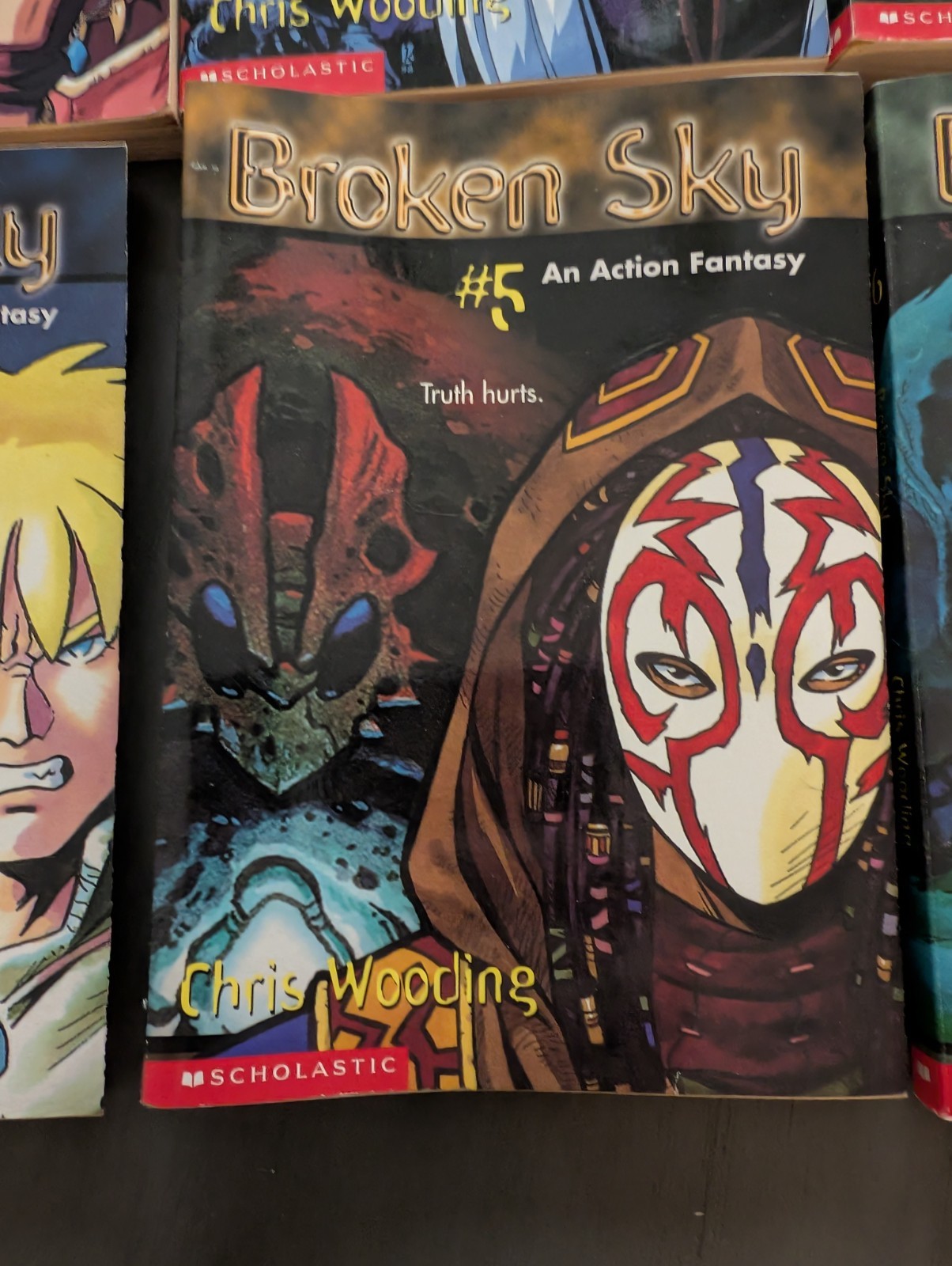 Broken Sky – Paperback, 1-6 by Wooding Chris – Good