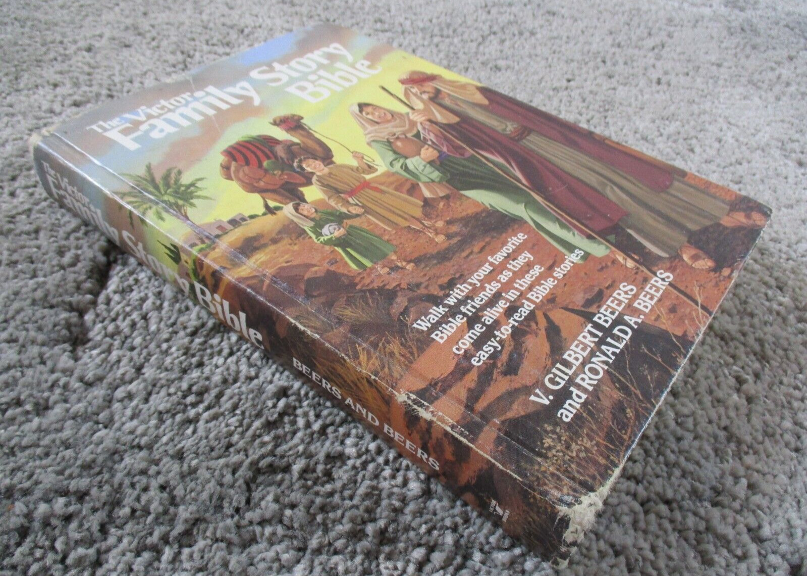 The Victor Family Story Bible – V Gilbert Beers & Ronald A Beers 1985 Illustrate