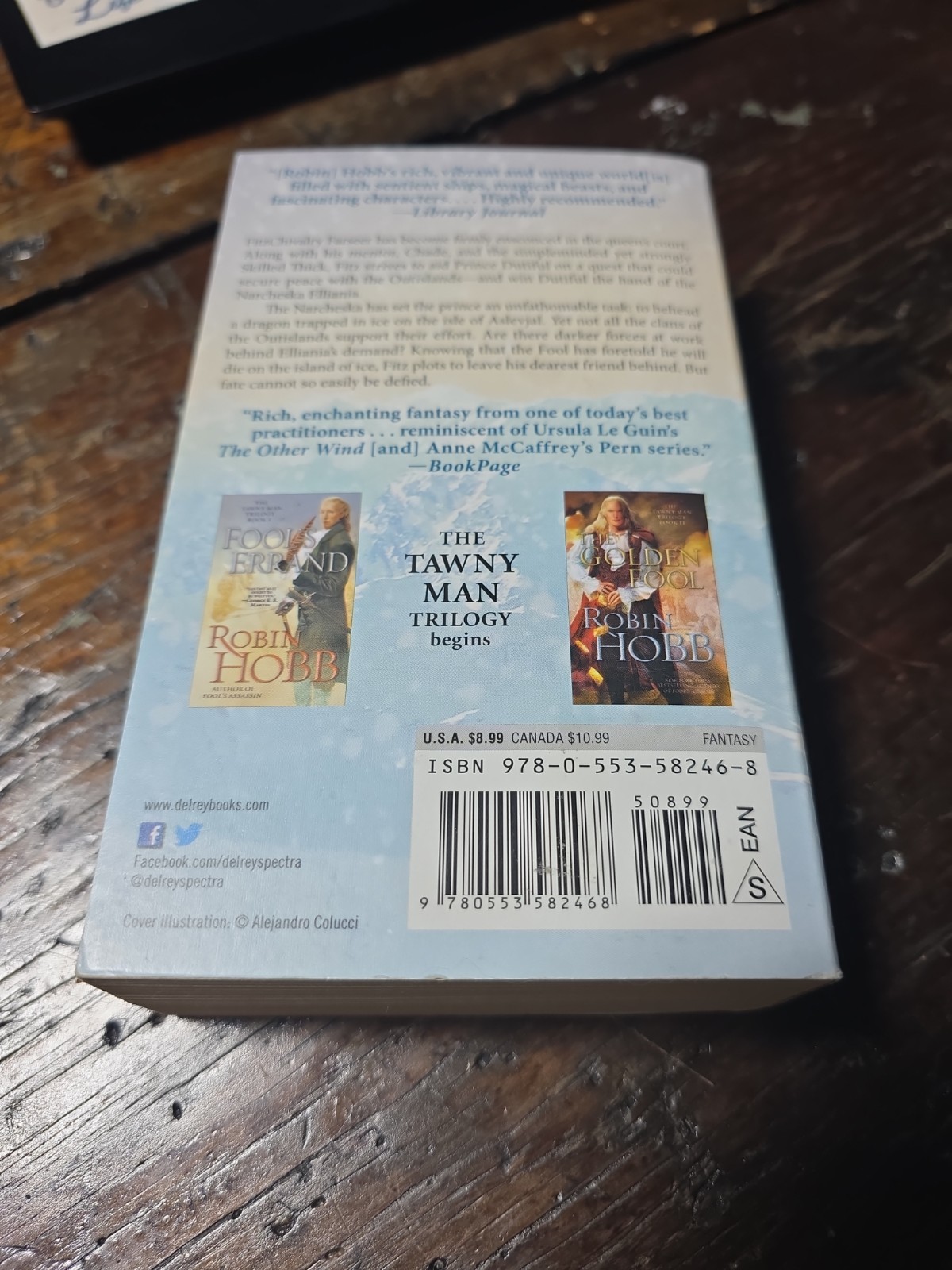 Fool’s Fate : The Tawny Man Trilogy Book III, Robin Hobb, 2004, Mass Market