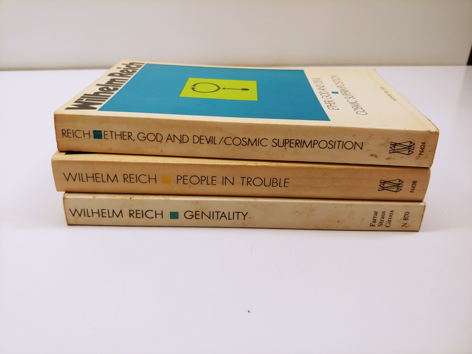 3x Wilhelm Reich Paperback Psychology Books – SET AS SHOWN