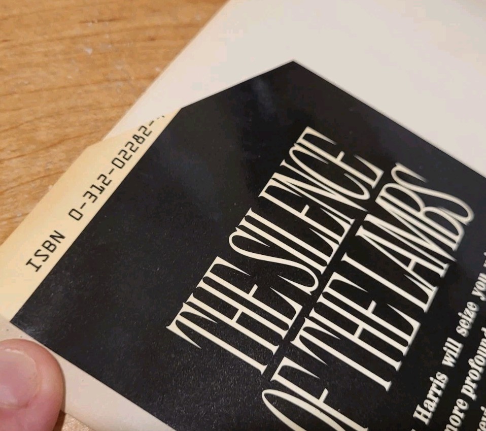 THE SILENCE OF THE LAMBS Thomas Harris FIRST EDITION 1988 St. Martin’s Press