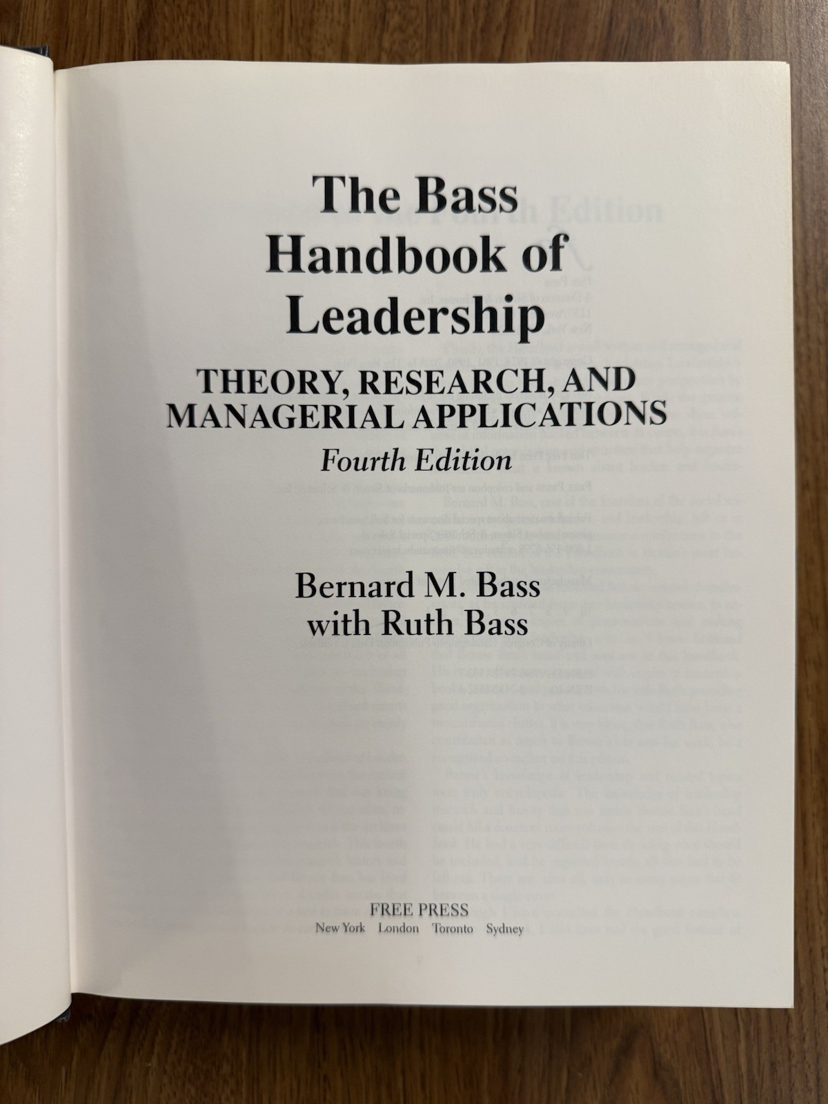 THE BASS HANDBOOK OF LEADERSHIP: Theory + by B & R Bass, 4th Ed (2008, HC) VG