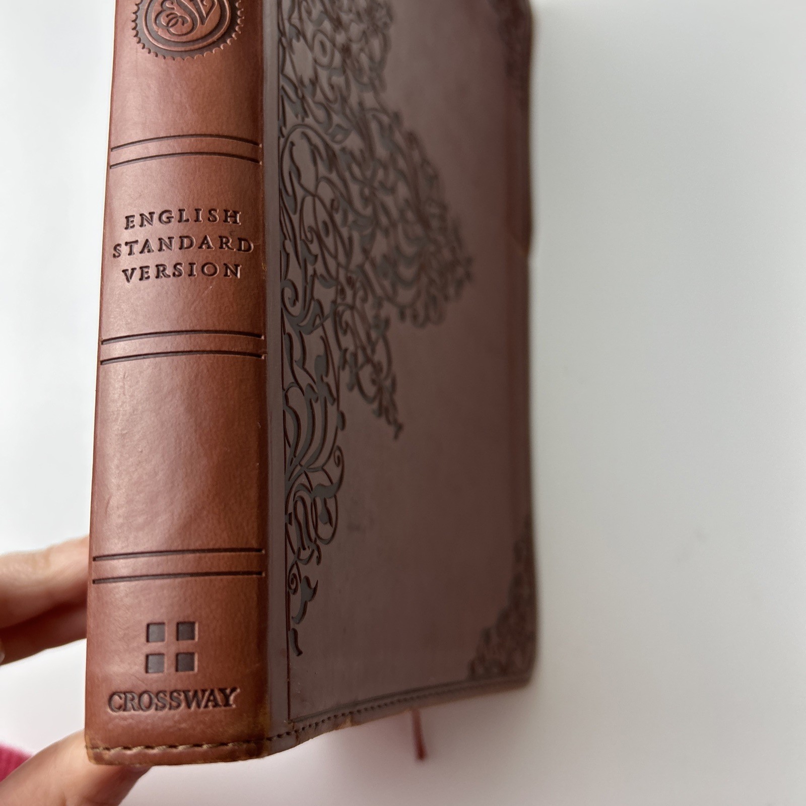 ESV Verse-By-Verse Reference Bible (TruTone, Deep Brown)