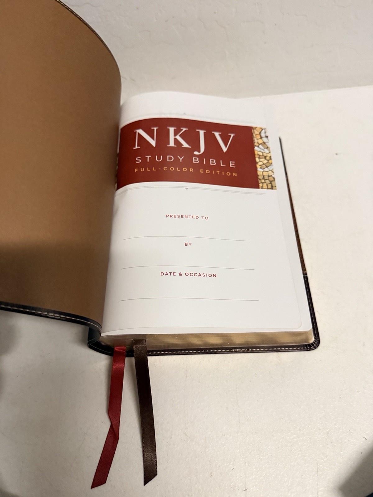 NKJV Study Bible, Leathersoft, Brown, Full-Color Edition, New King James Version