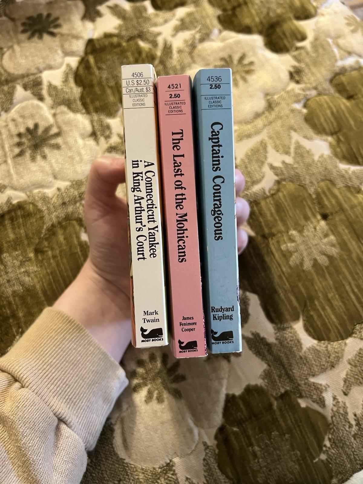 Lot Of 3 Vintage Moby Books Illustrated Classic Editions Mini Paperbacks