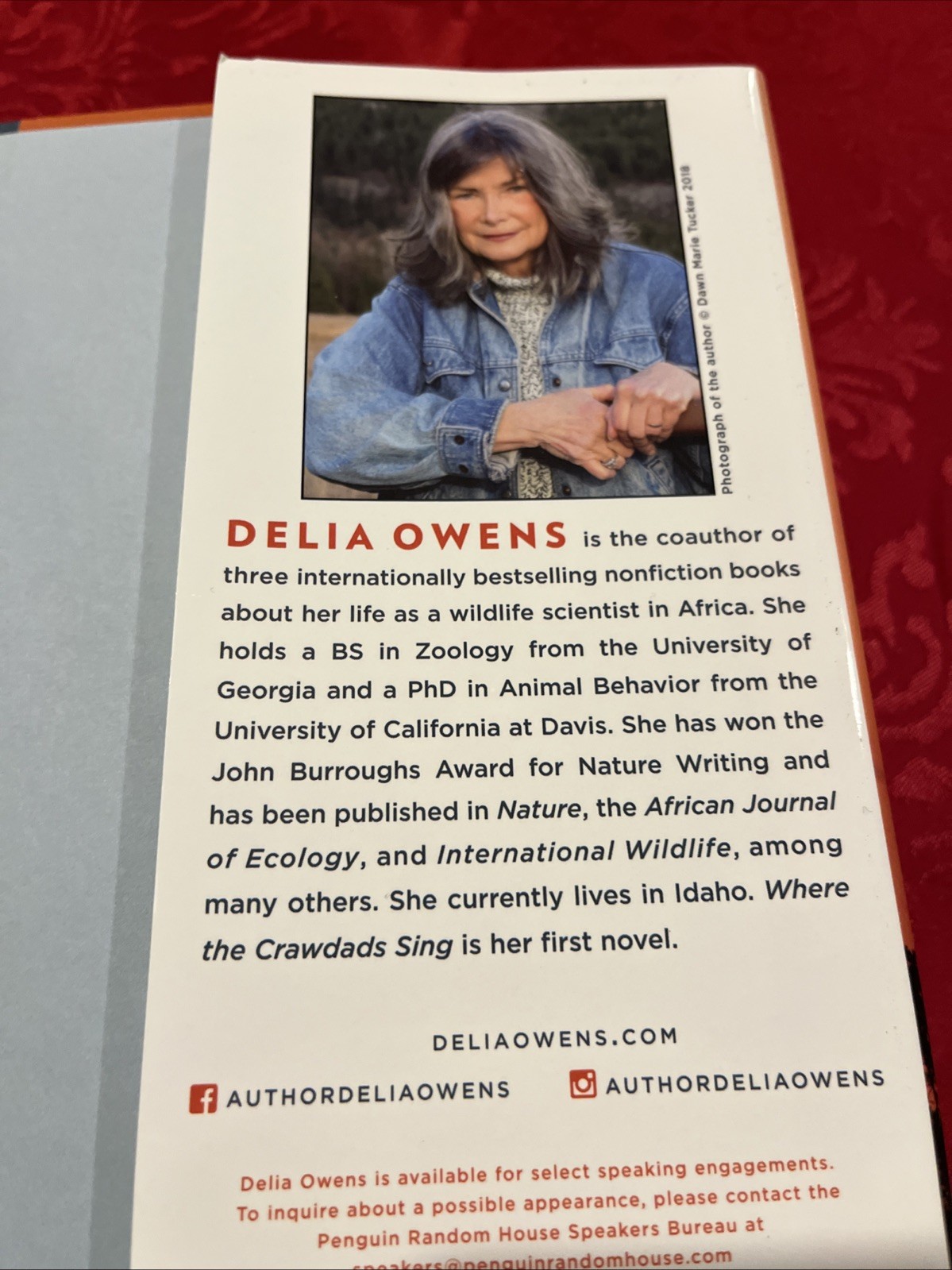Delia Owens *SIGNED* Where The Crawdads Sing Book – NY Times Besteller