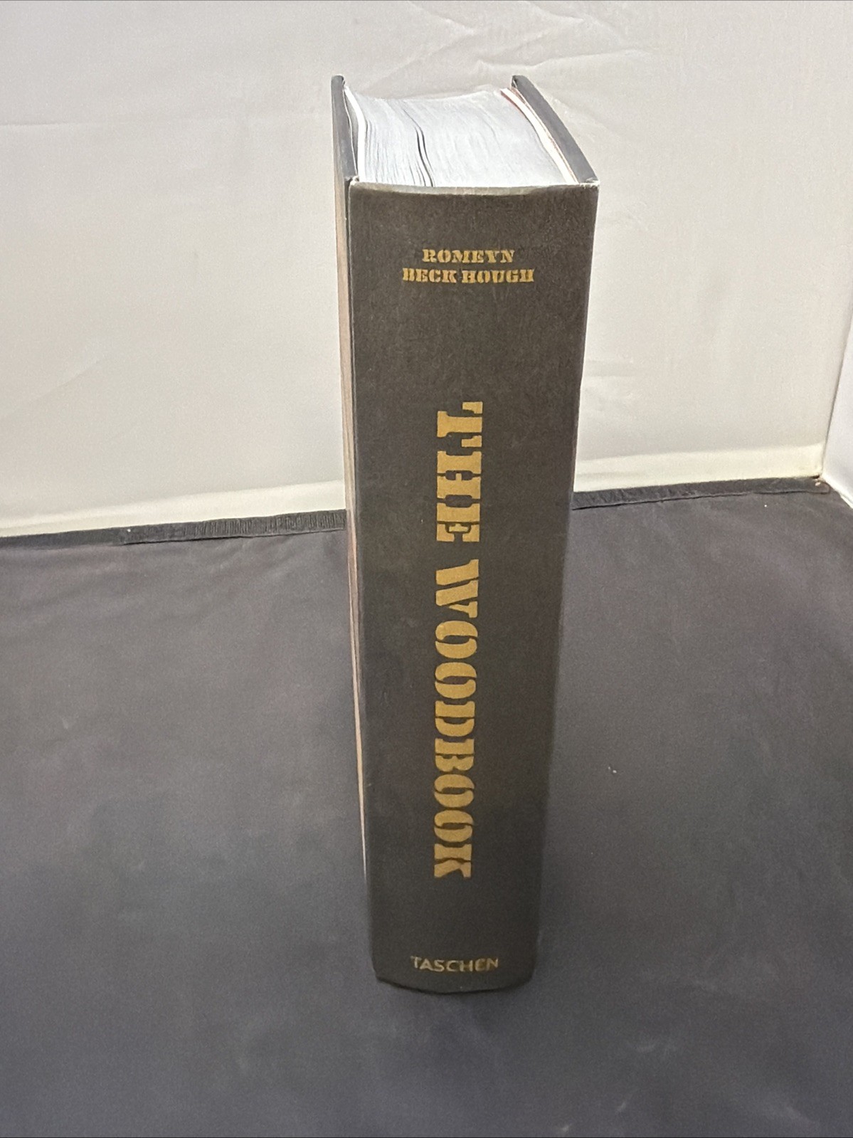 The Woodbook Complete Plates Taschen Wood Samples Book