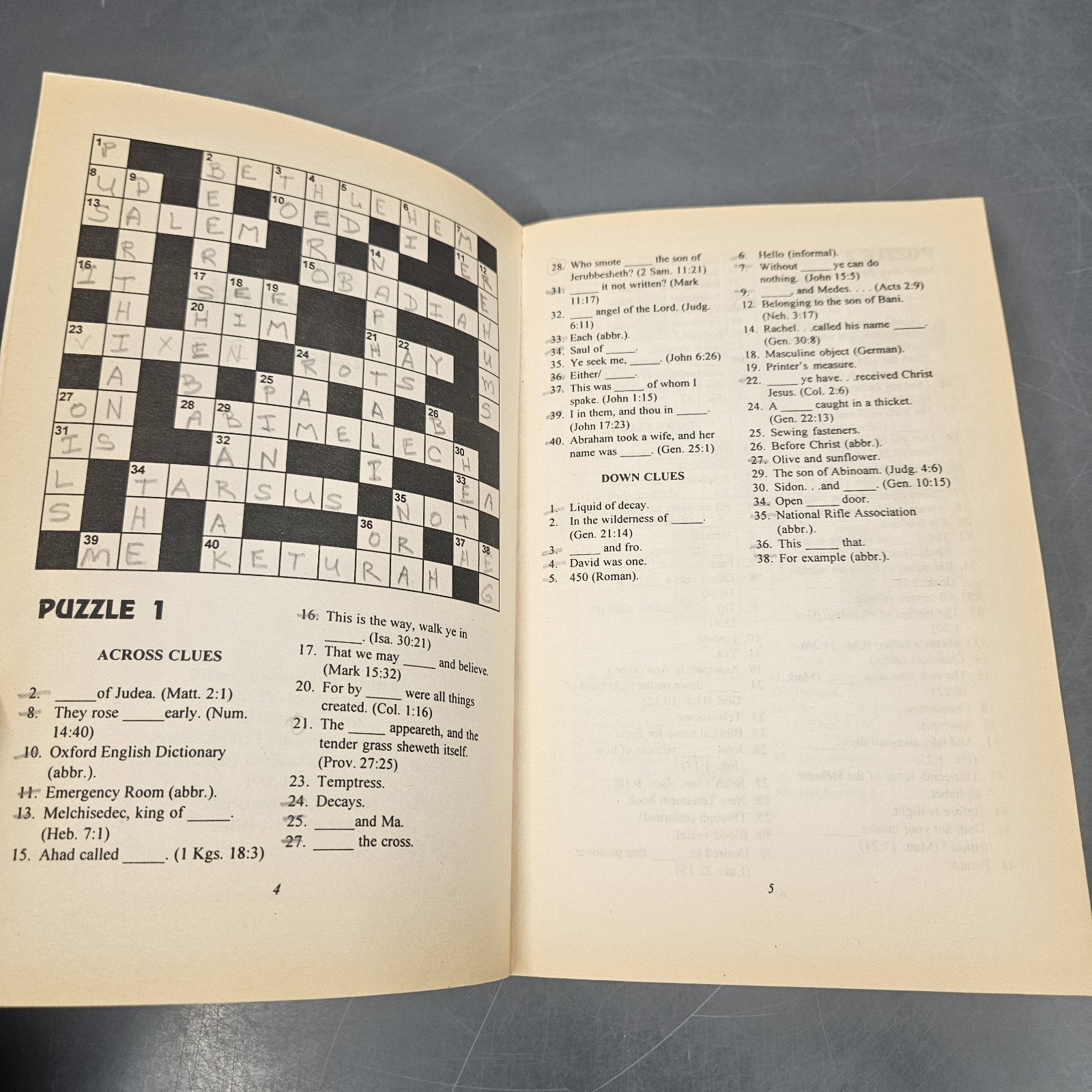 The Jumbo Bible Crossword Collection Over 400 Pages Religious Mental Exercise