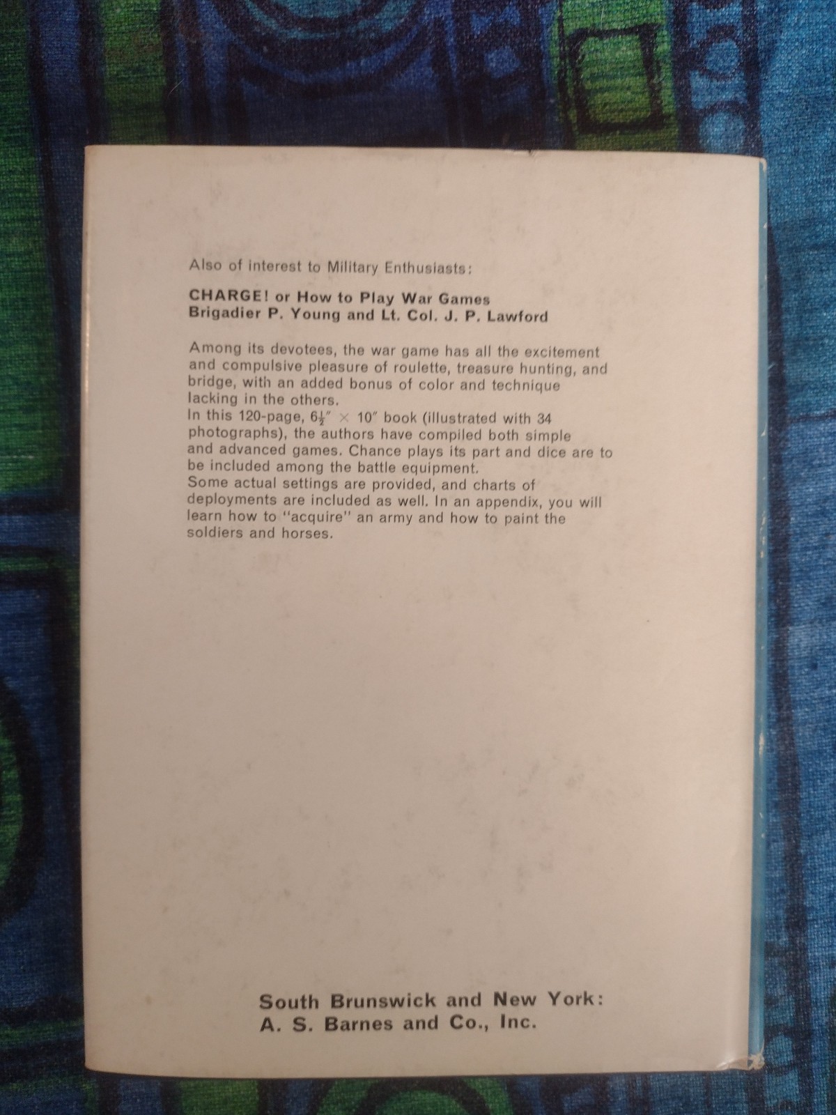 Military Modeling by Donald Featherstone hardcover with dust jacket