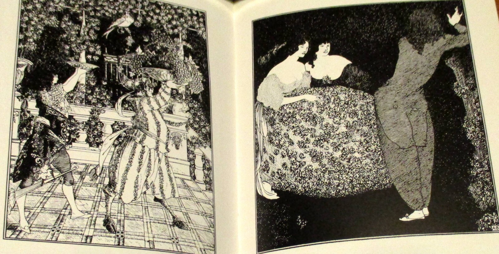 1998 Aubrey Beardsley by Andrew Lambirth Hardcover Book 124 Pages London