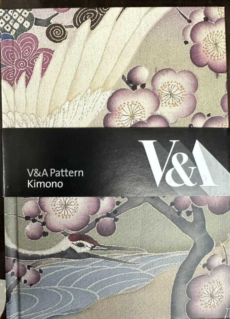 V&A Pattern Box Set #1
