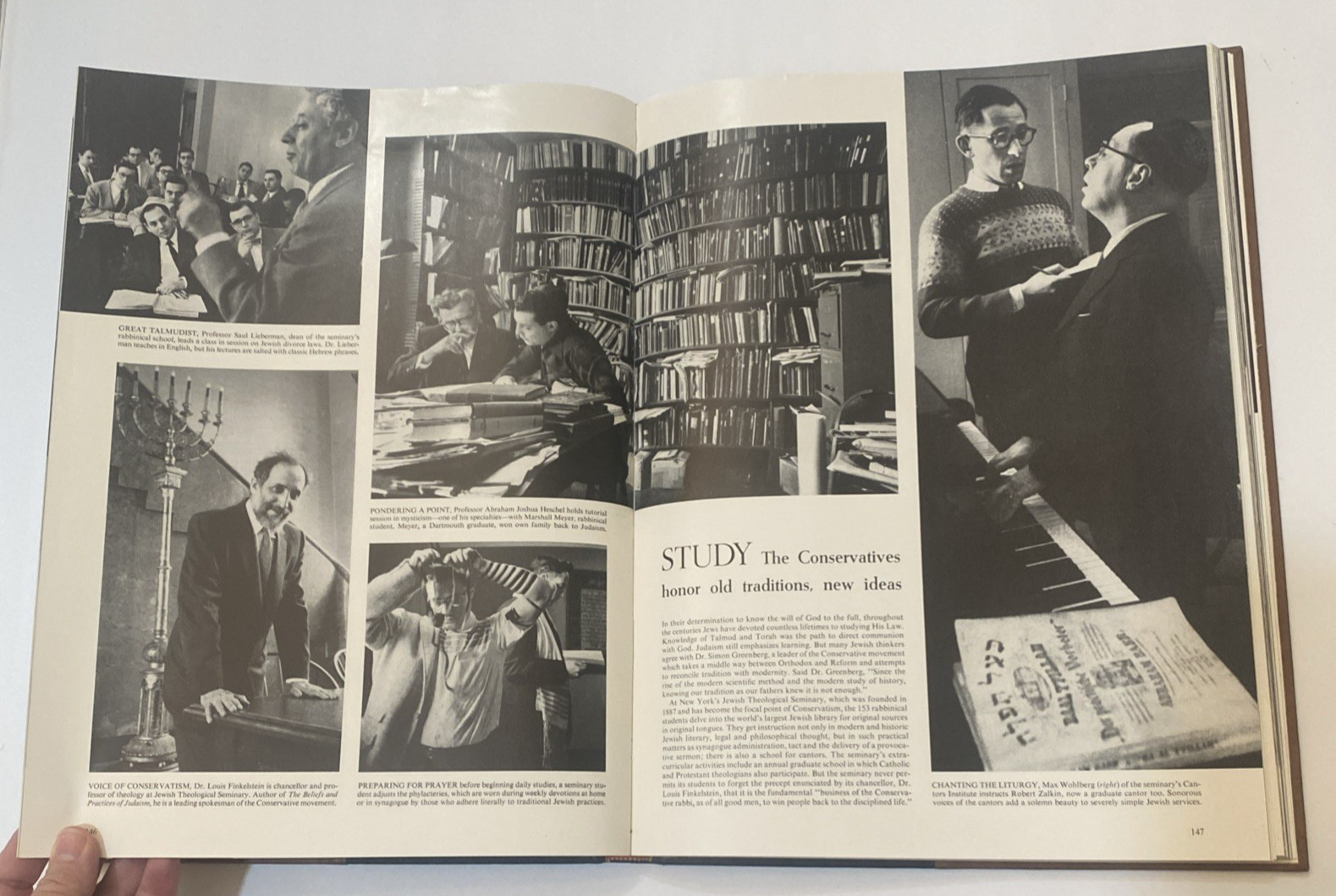 Vtg 1957 Book LIFE „The World’s Great Religions“ Time Incorporated