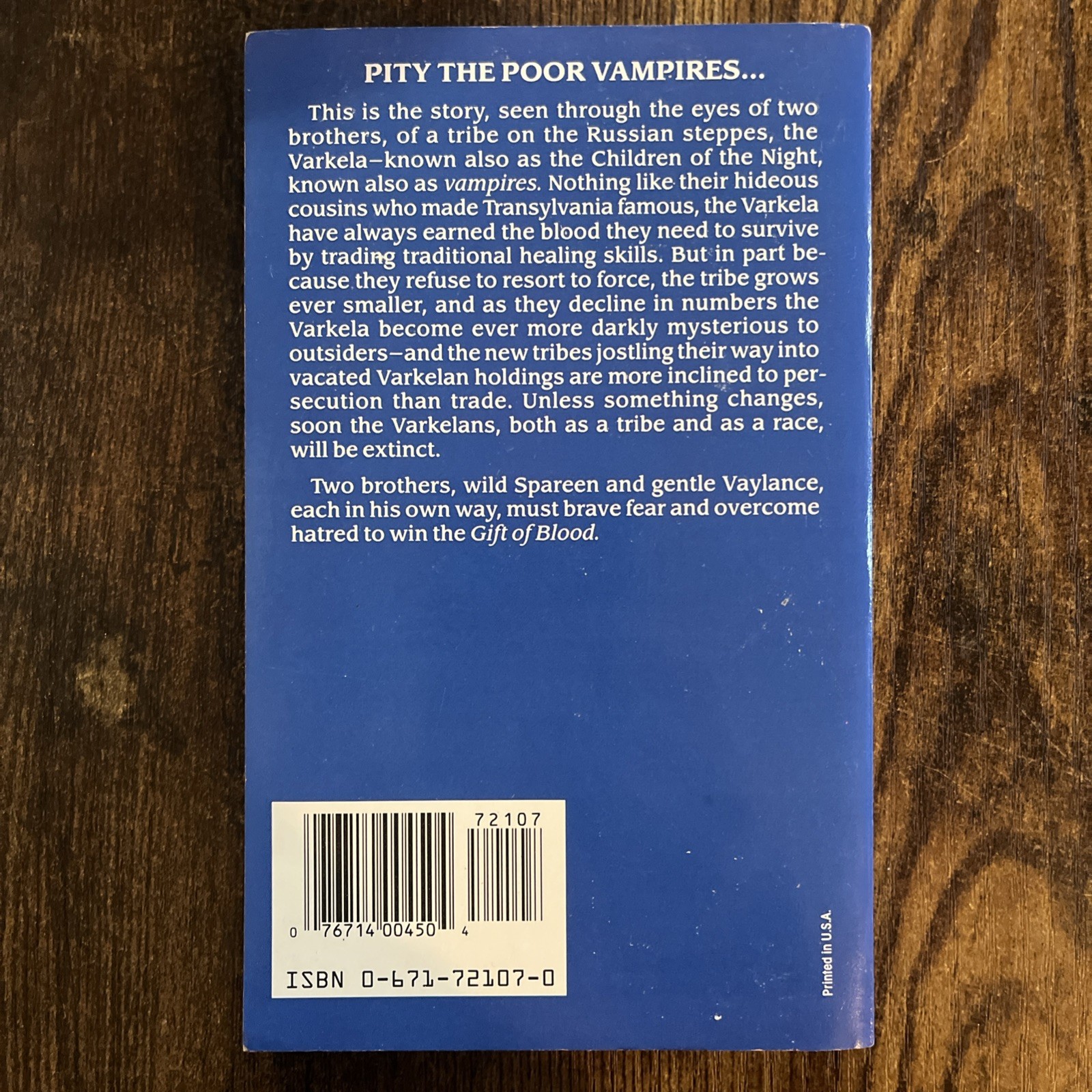 Gifts of Blood by Susan Petrey 1992 Baen Books 1st Printing Fantasy/Horror PB