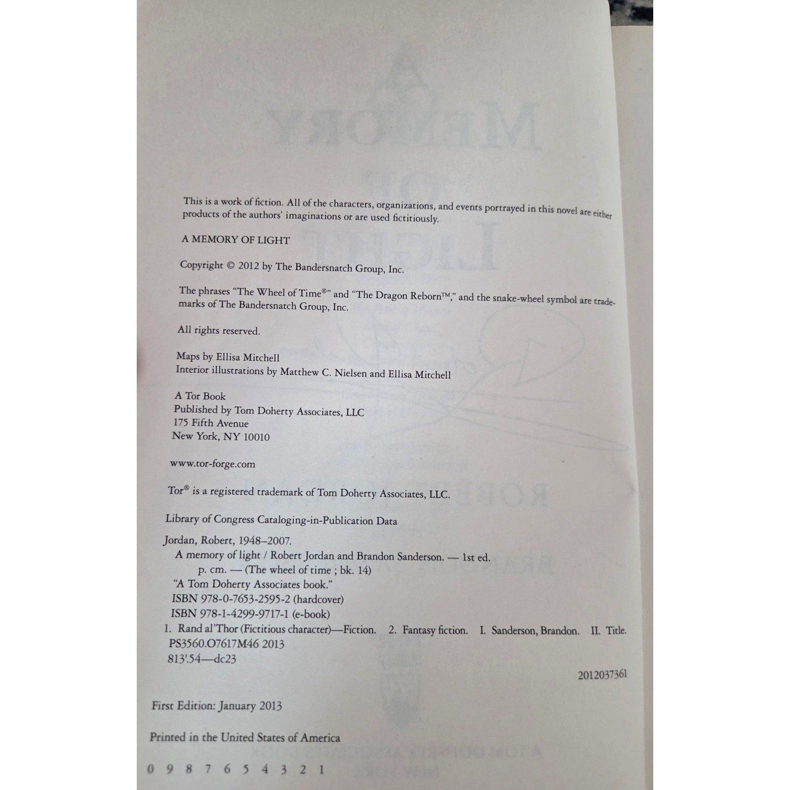 THE ULTIMATE COLLECTOR SET: Complete 14-Book Wheel of Time Hardcover Collection