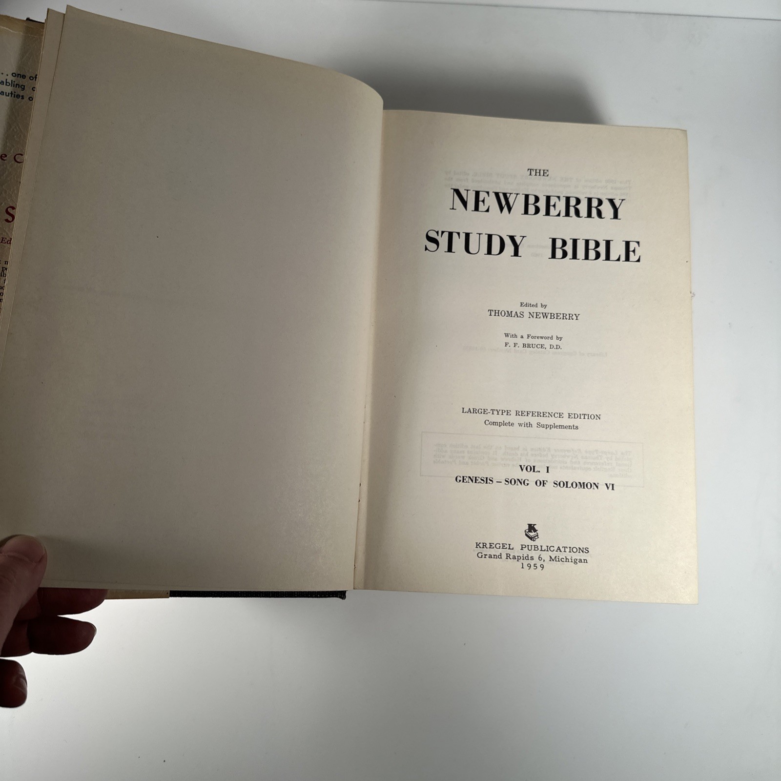 The Newberry Study Bible Large Type Reference Edition Vol 1 Genesis-Song Solomon