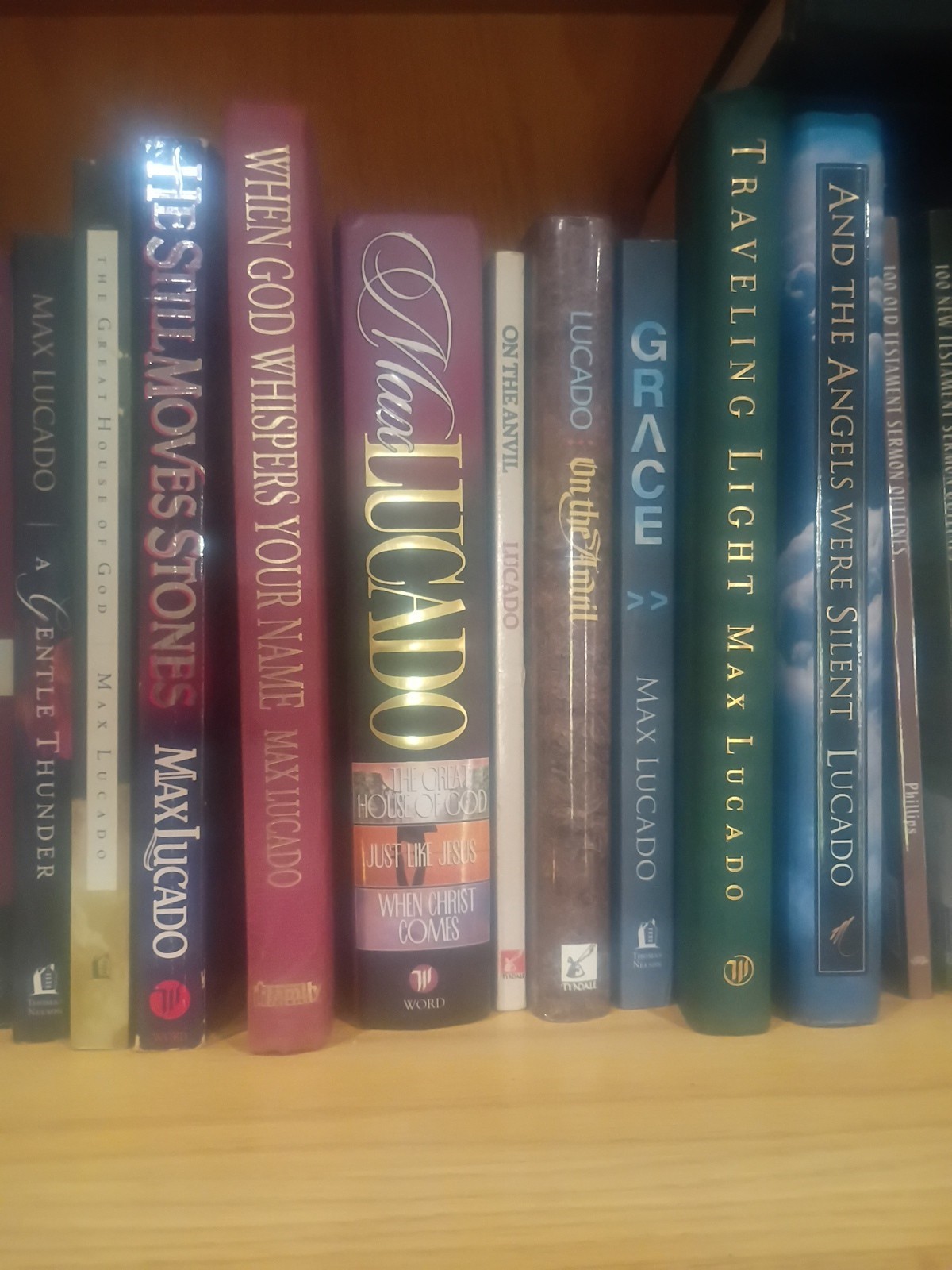Multiple Max Lucado Lot Of 23