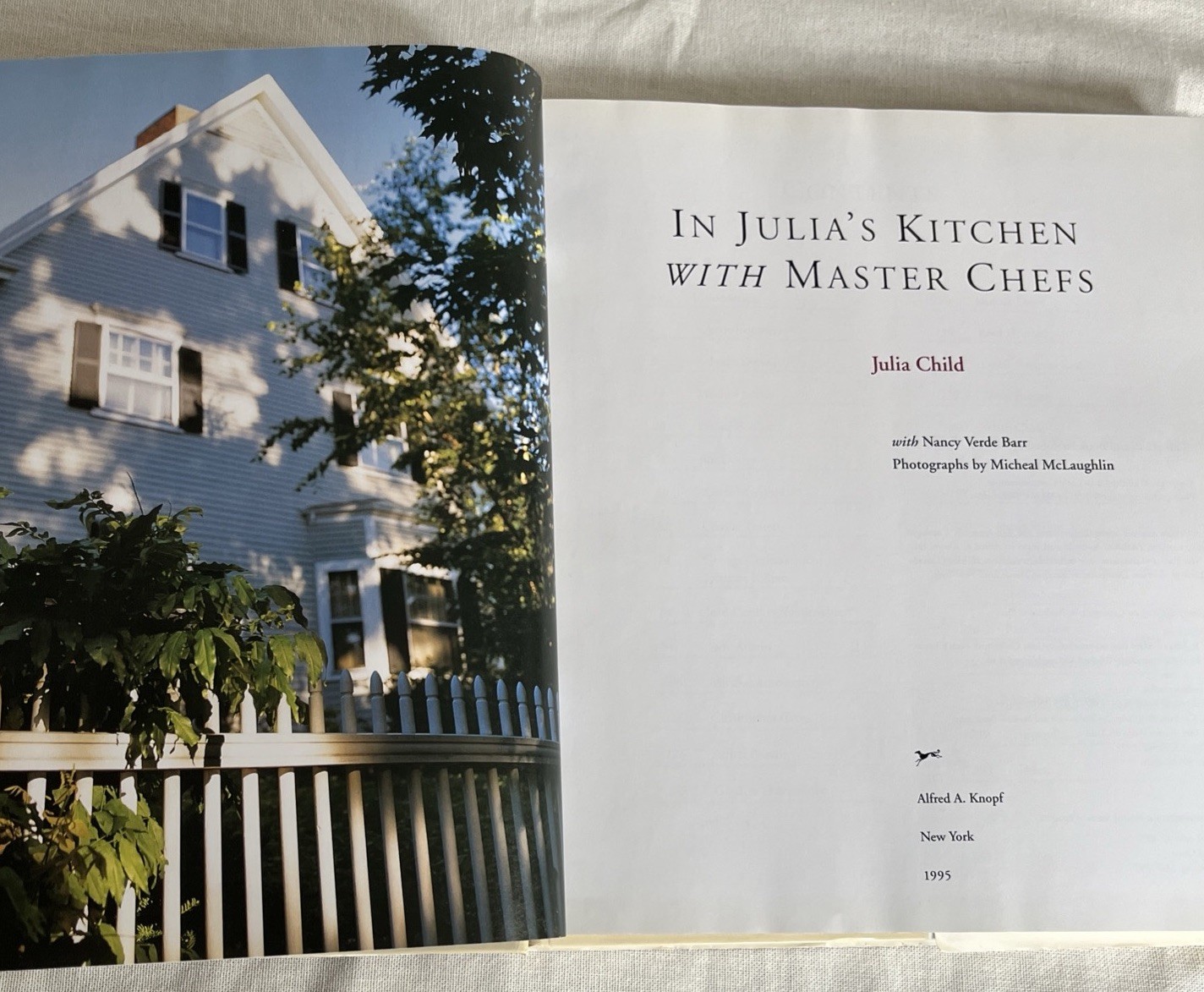 Julia Child’s Cookbook “In Julia’s Kitchen With Master Chefs”, 1995, 302 Pages