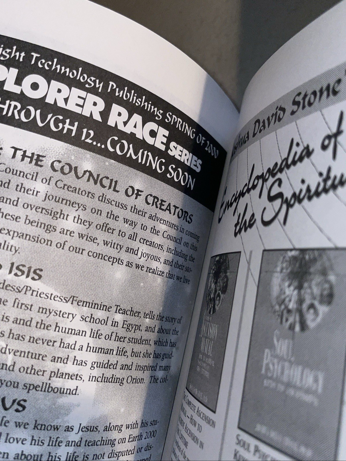 Behold a Pale Horse 1991 William Cooper UNREVISED 500p PROTOCOLS OF ZION CFR NWO