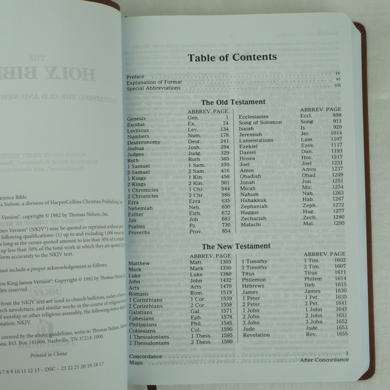 NKJV Super Giant Print Reference Holy Bible Red Letter Edition Thomas Nelson